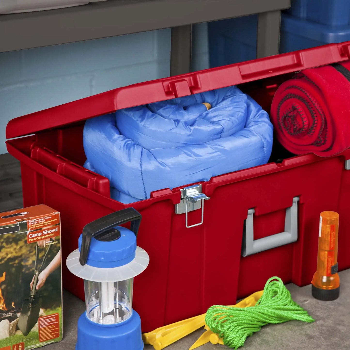 Durable and portable portable wheeled storage bin for outdoor camping,